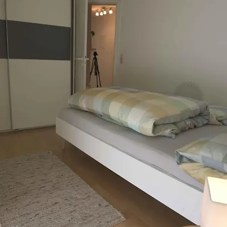 Ferienwohnung Am Wasserturm * 罗特威尔